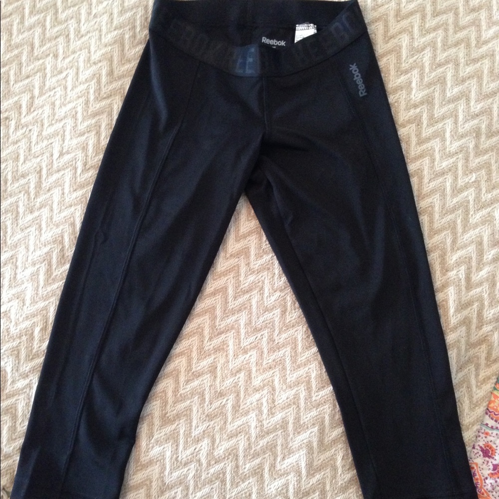 Reebok play dry crop legging